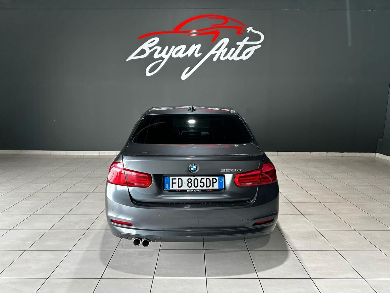 Bmw 320 320d Business Advantage IVA ESPOSTA