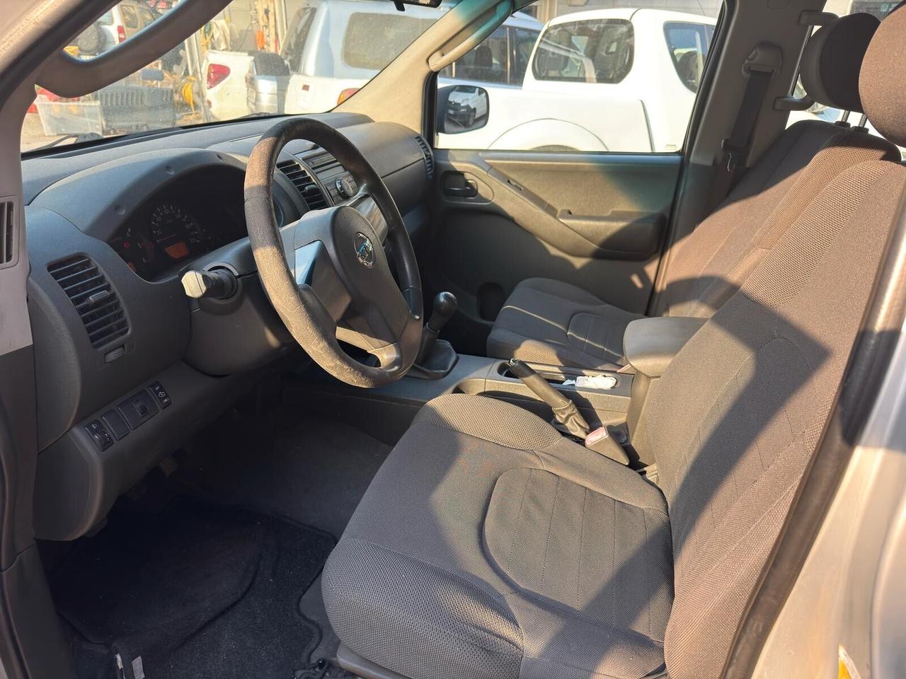 Nissan Navara 2.5 dCi 4 porte Double Cab XE TASSA RIDOTTA