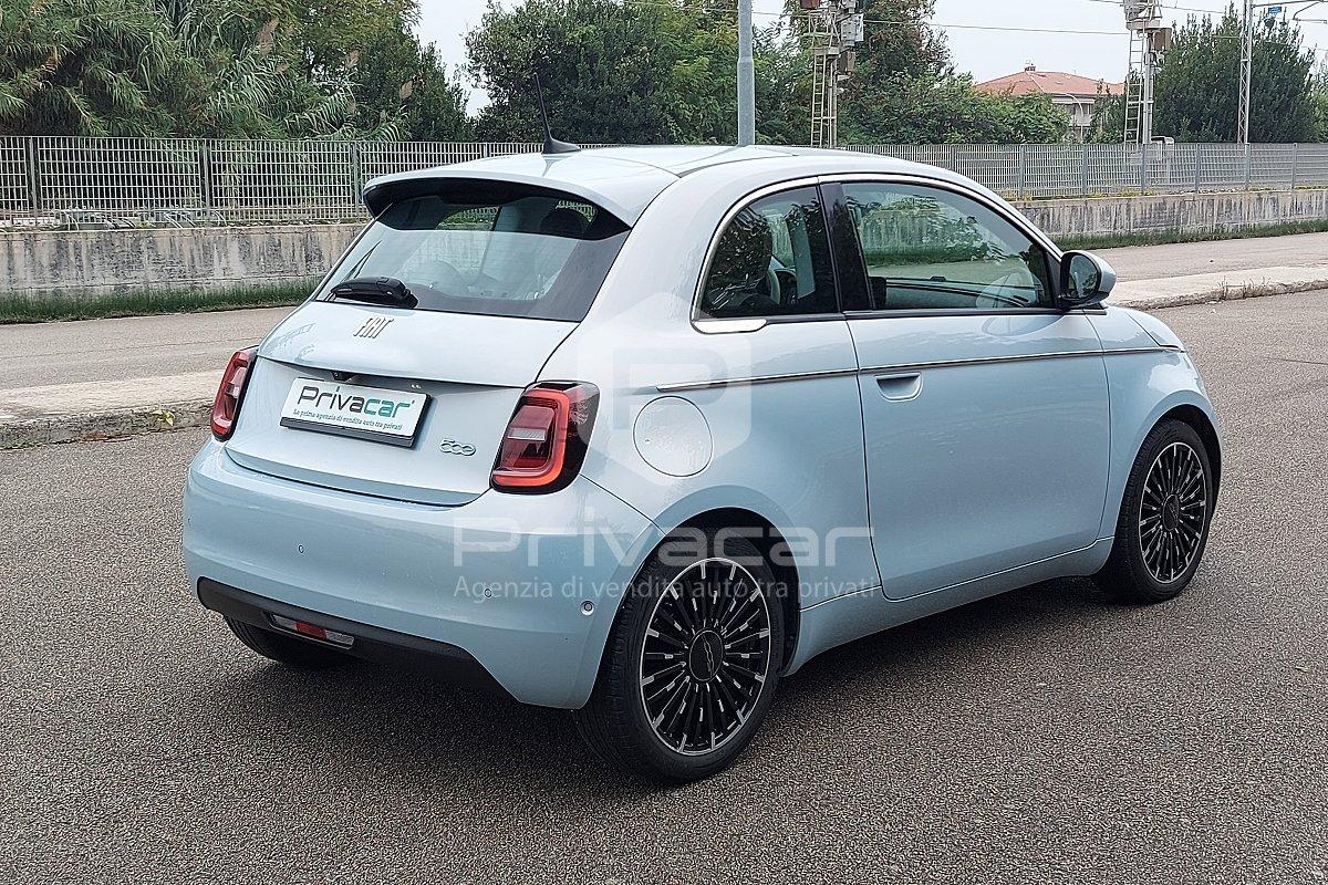 FIAT 500 La Prima Berlina 42 kWh