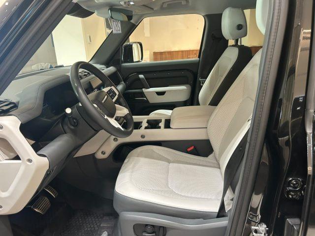 LAND ROVER Defender 110 3.0D I6 200 CV AWD Auto X-Dynamic SE