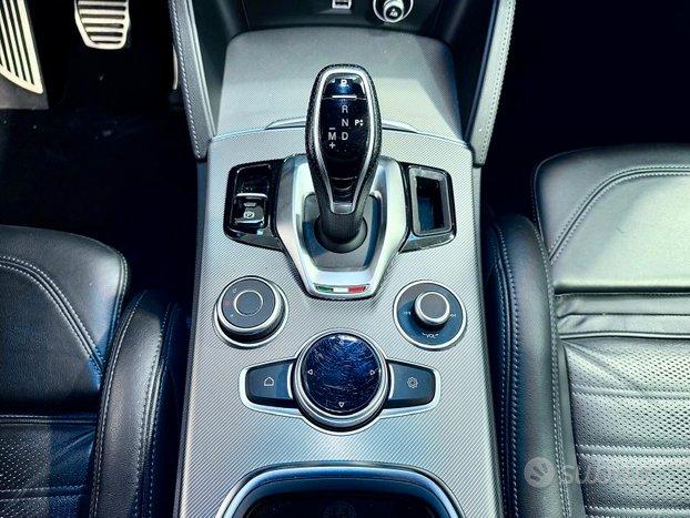 Alfa Romeo Stelvio 2.2 Turbodiesel 210 CV AT8 Q4 V