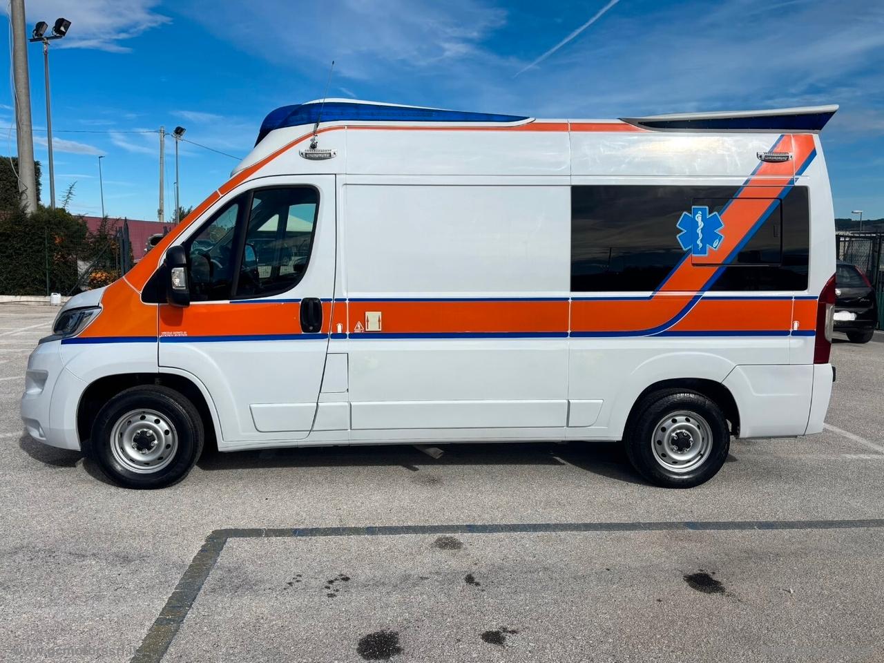 Fiat Ducato 33 2.3 MJT 150CV Allestimento Ambulanza