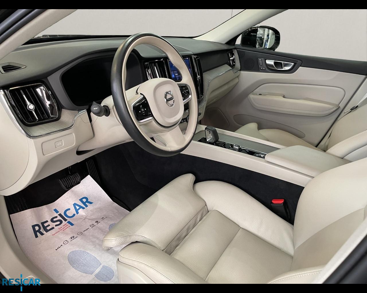 VOLVO XC60 2.0 b4 Plus Bright awd auto IVA ESPOSTA