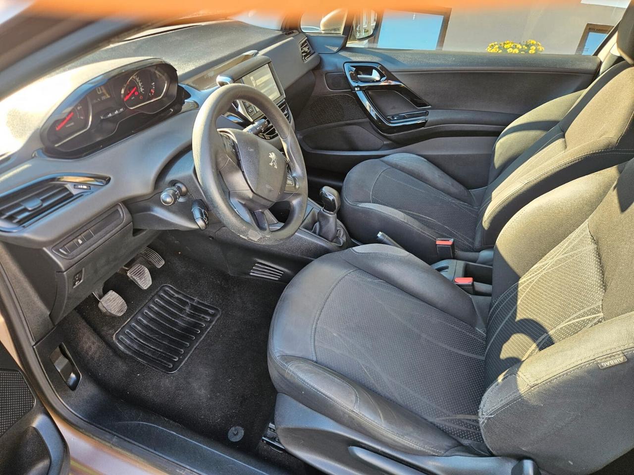 Peugeot 208 1.2 VTi 82 CV 3 porte Active