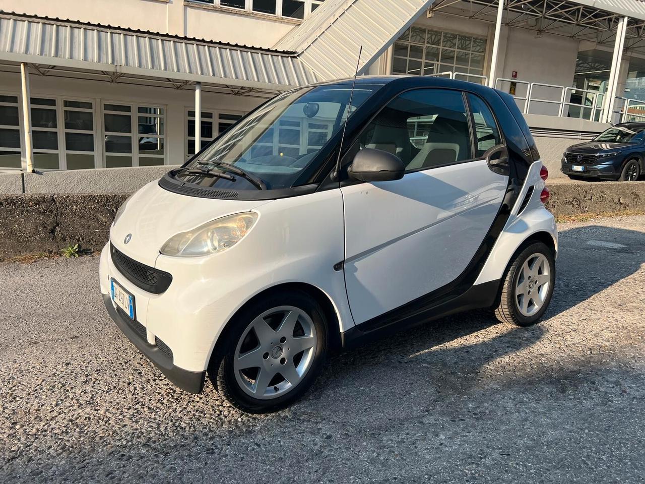 Smart ForTwo 1000 52 kW coupé passion