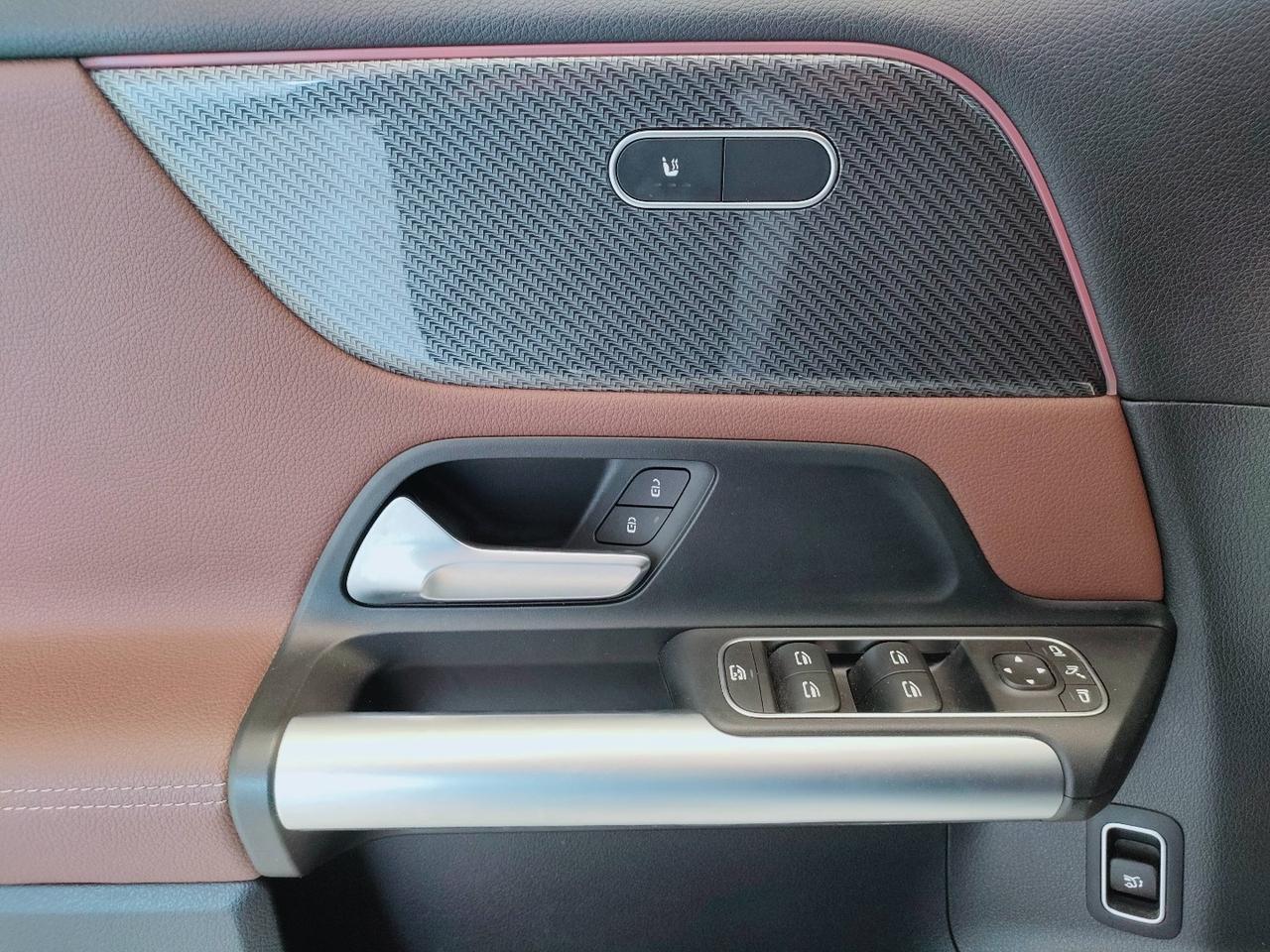 Mercedes-Benz GLA-H247 2020 - GLA 200 d Premium 4matic auto