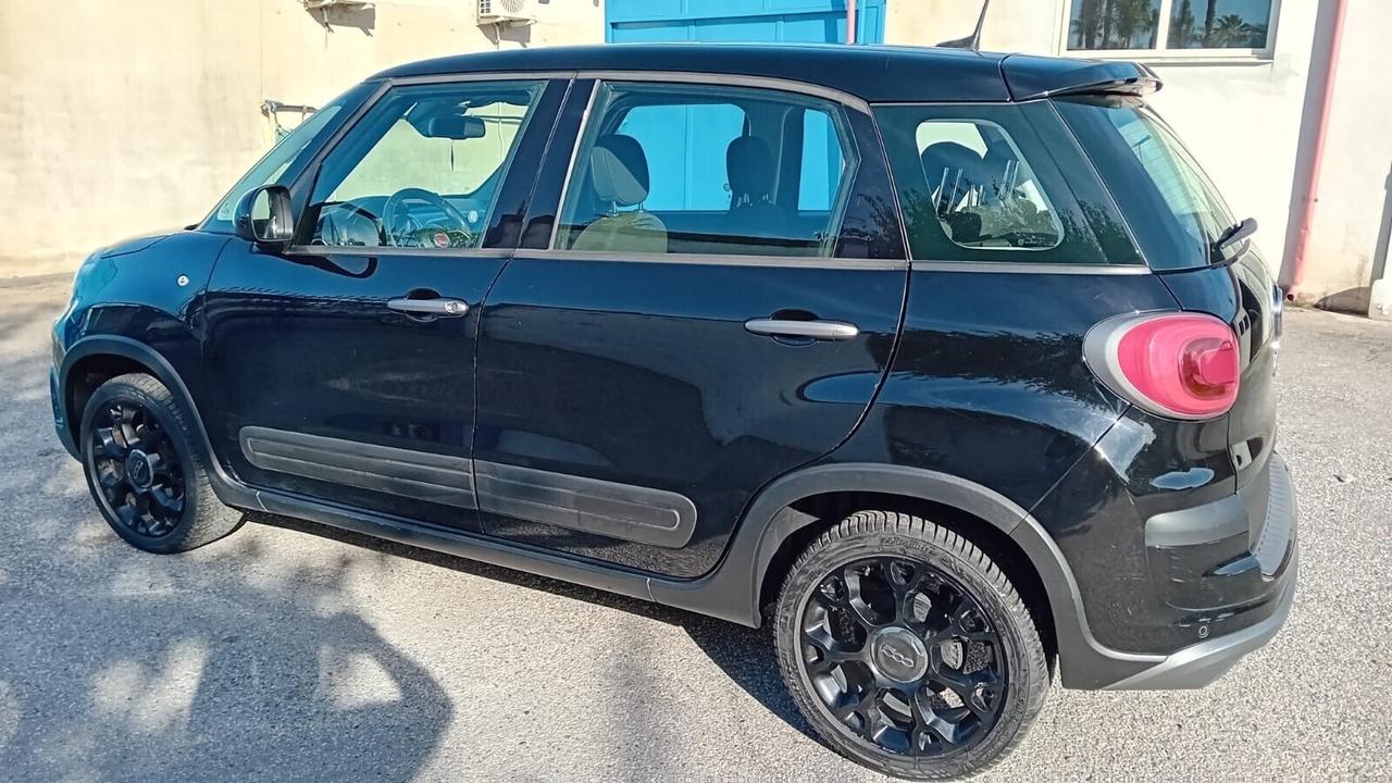 Fiat 500 L-1.3 mjt-95cv-cross -11/2020