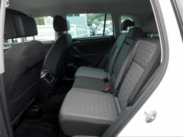 VOLKSWAGEN Tiguan 2.0 TDI 150CV DSG Life Carplay, Vetri osc, Ambient