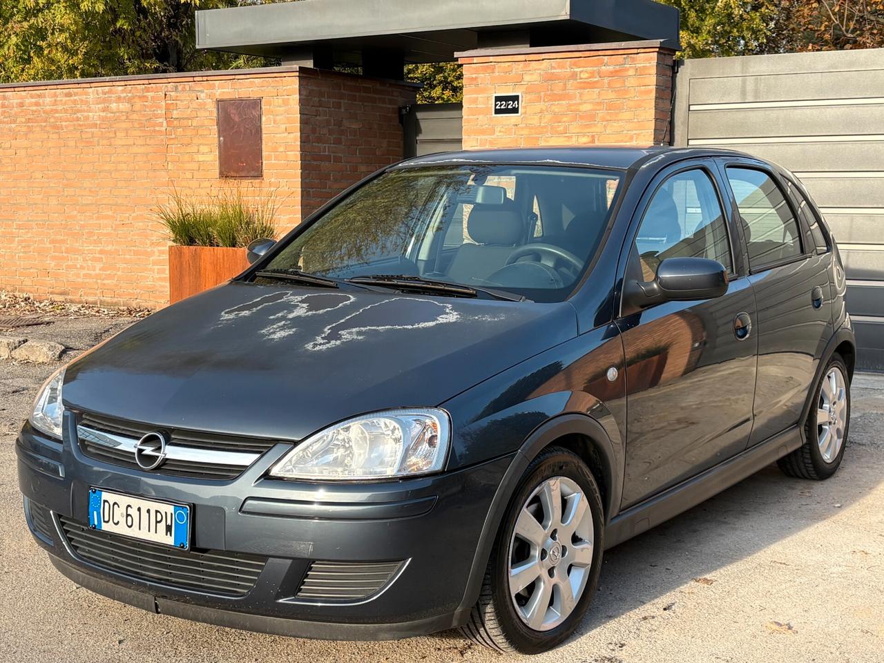 OPEL CORSA 1.3D- 145000km REALI-2006