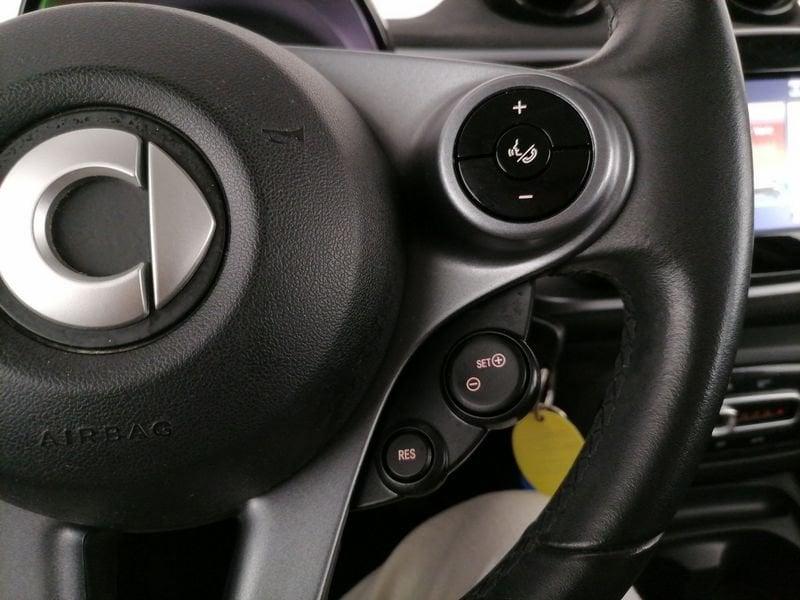 smart forfour eq enel x black