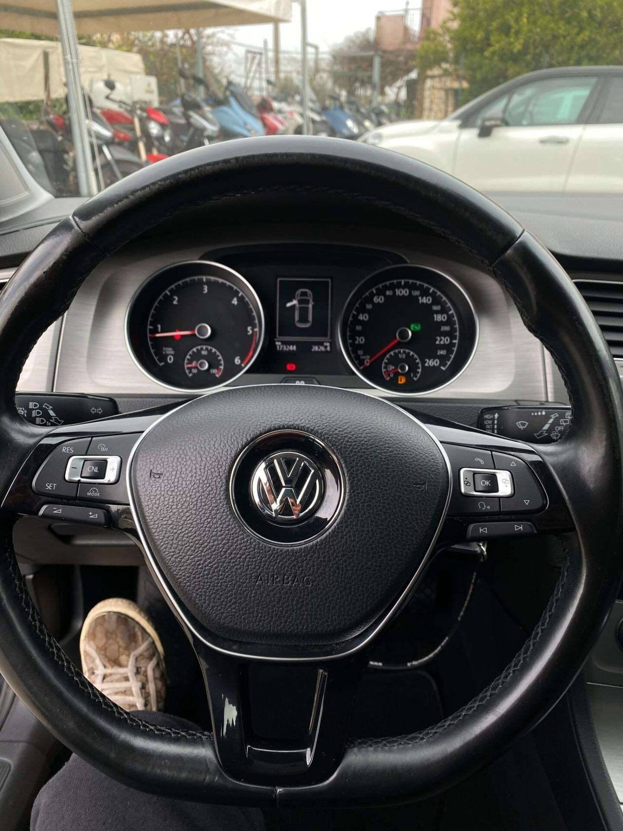 Volkswagen Golf 1.6 TDI DSG 5p.