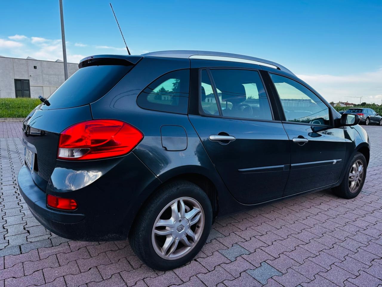 Renault Clio 1.2 16V 5 porte GPL Dynamique