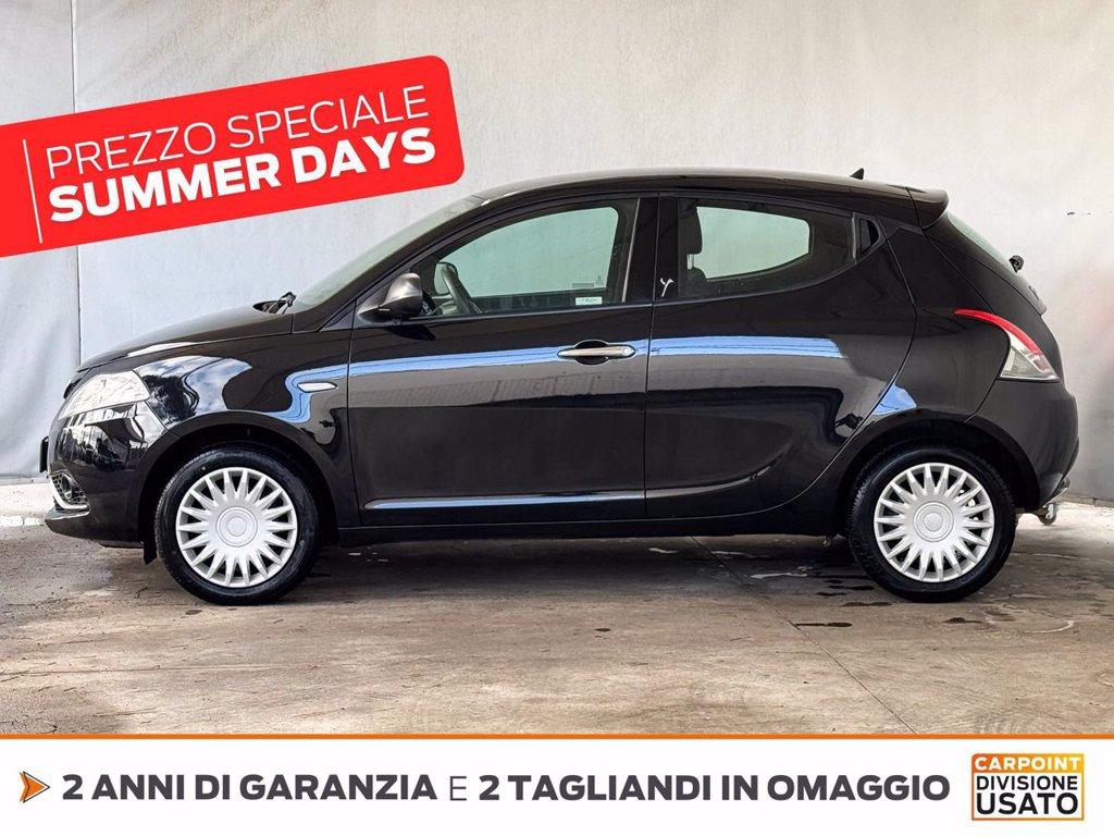 LANCIA Ypsilon 1.2 silver 69cv del 2017