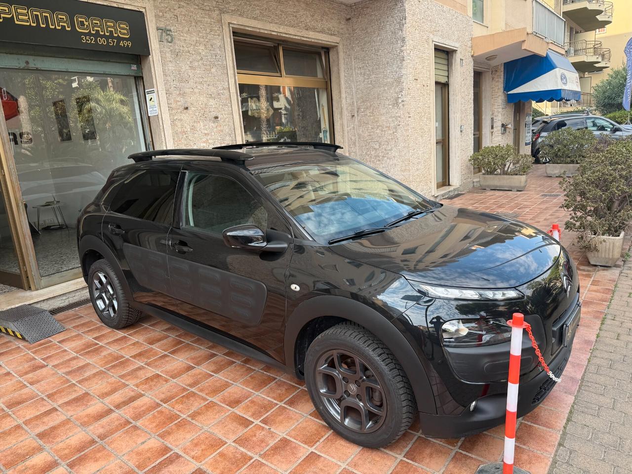 Citroen C4 Cactus PureTech 82 Shine
