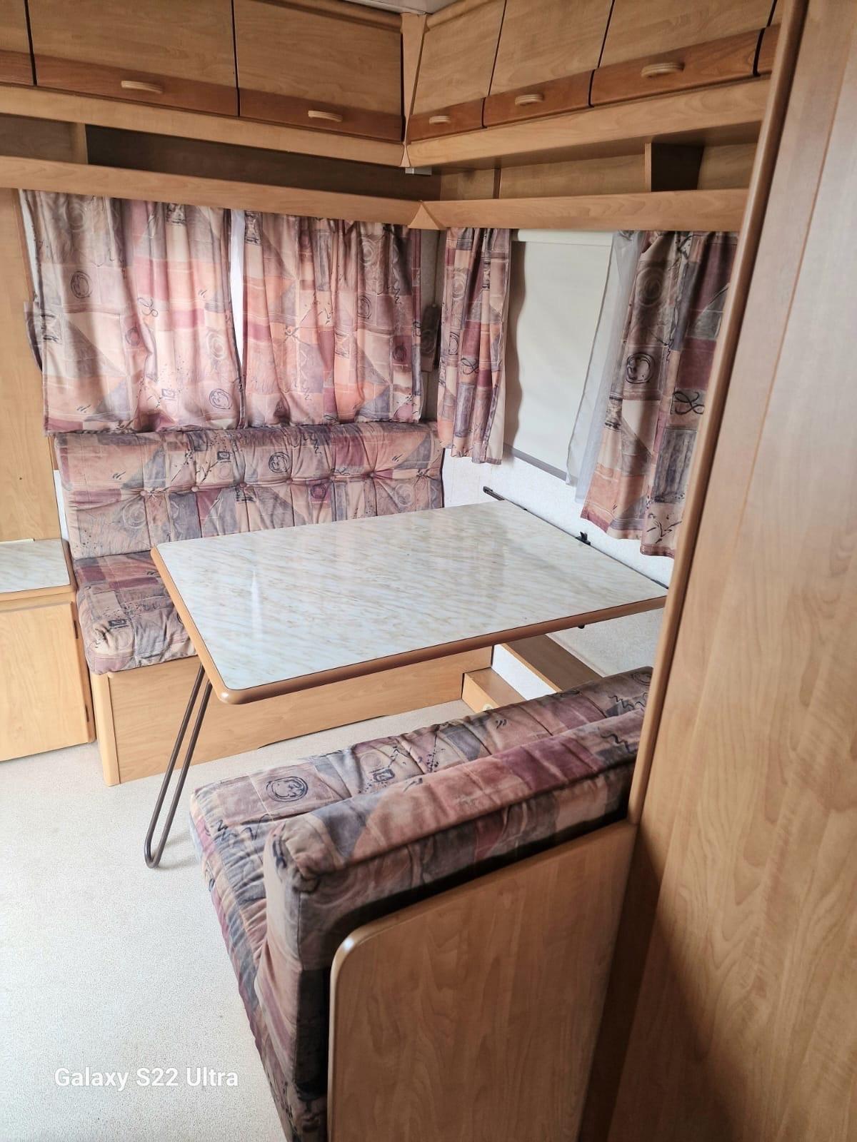 Caravan GRUAU del 1996 in saldo 156