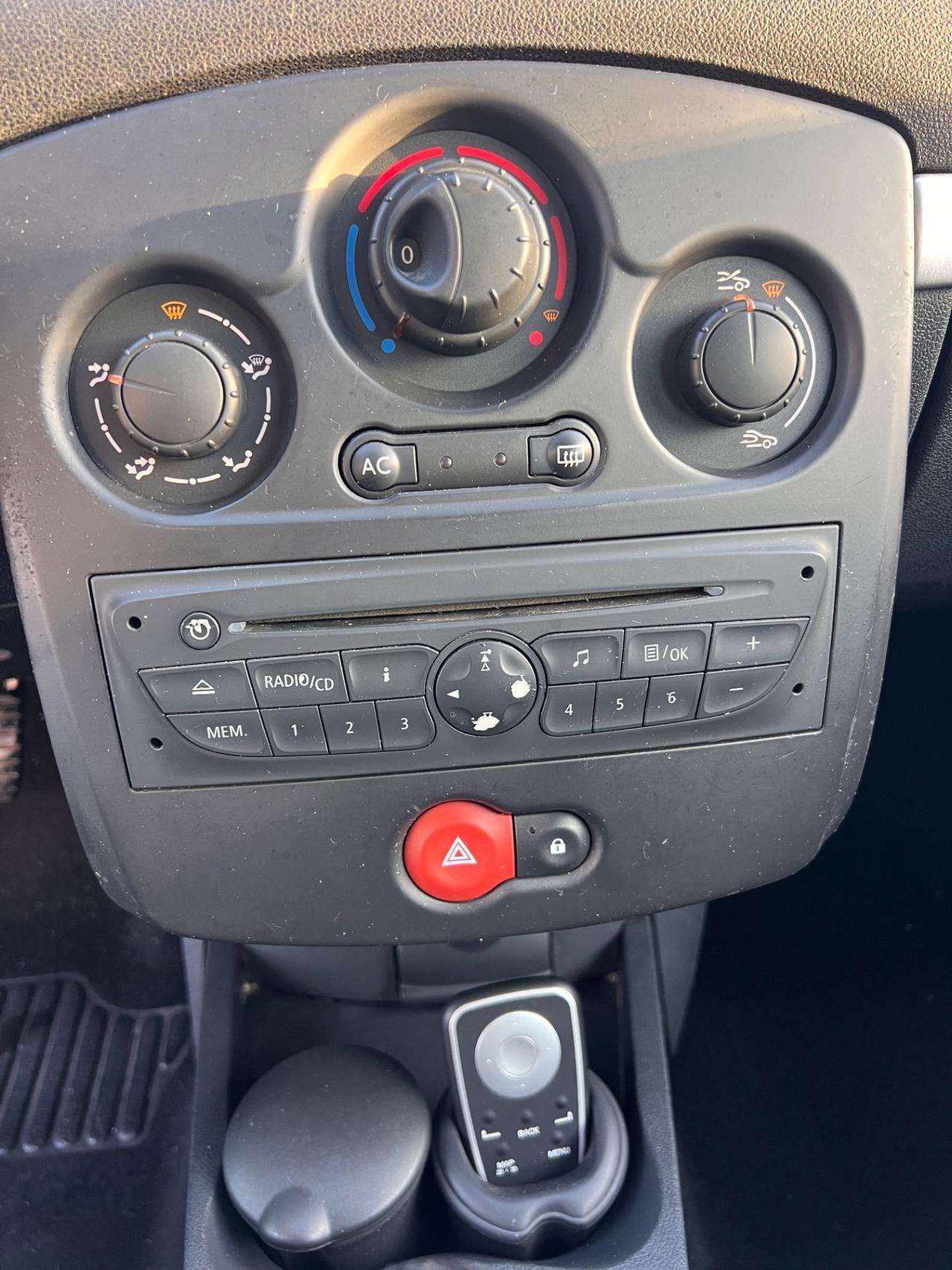 Renault Clio 1.5 dci 85 cv 5 porte Luxe