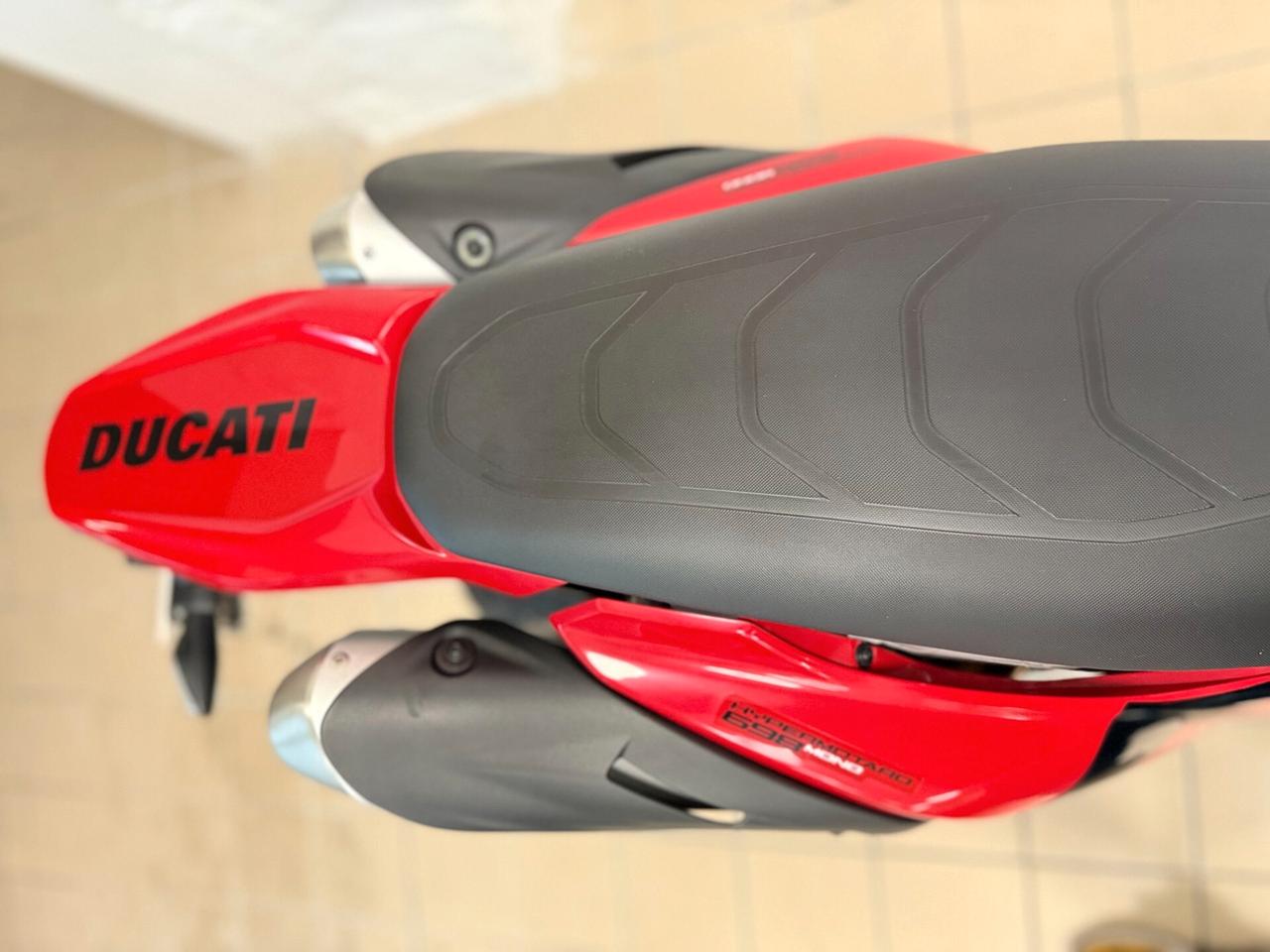 Ducati Hypermotard 698 Mono
