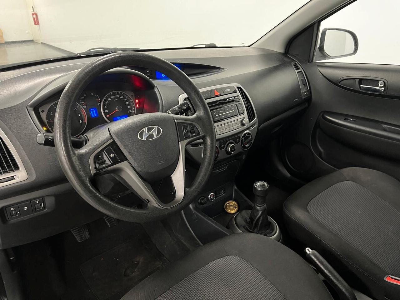 Hyundai i20 5p-1.2 Classic-GPL2035-NEOPATENTATI
