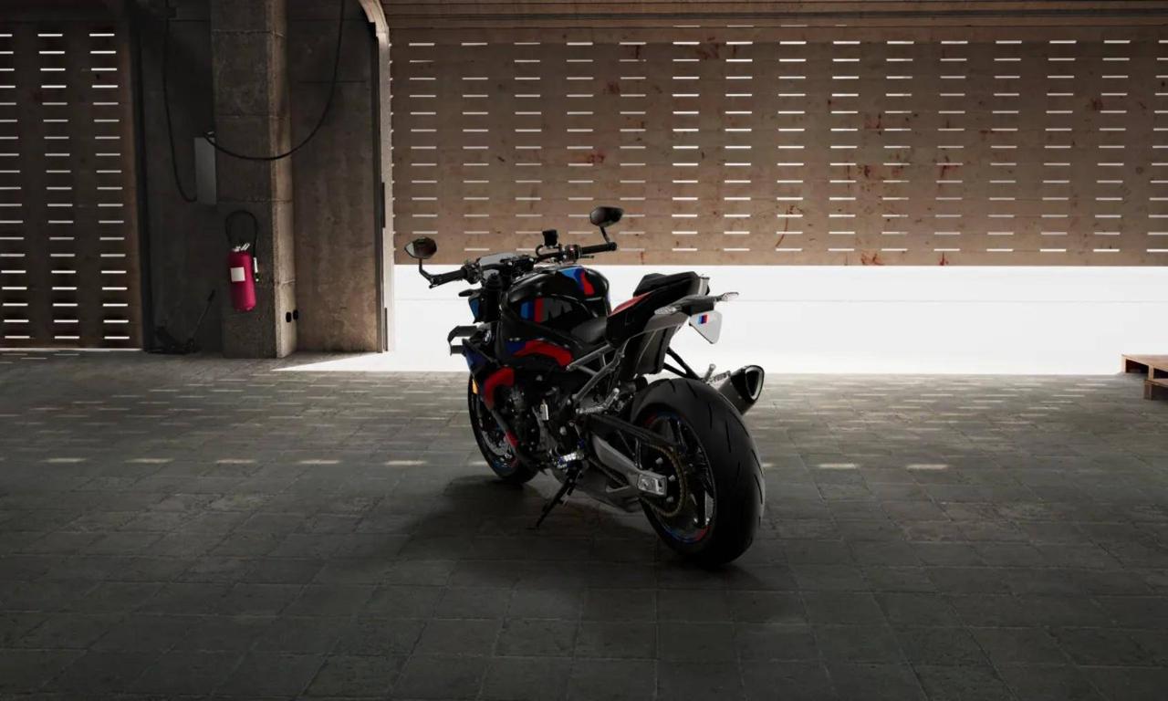 BMW M 1000 R M Competition