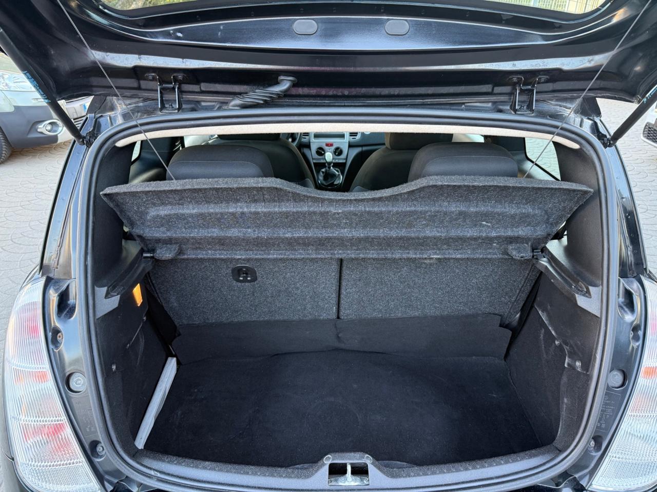 Lancia Ypsilon 1.2 GPL