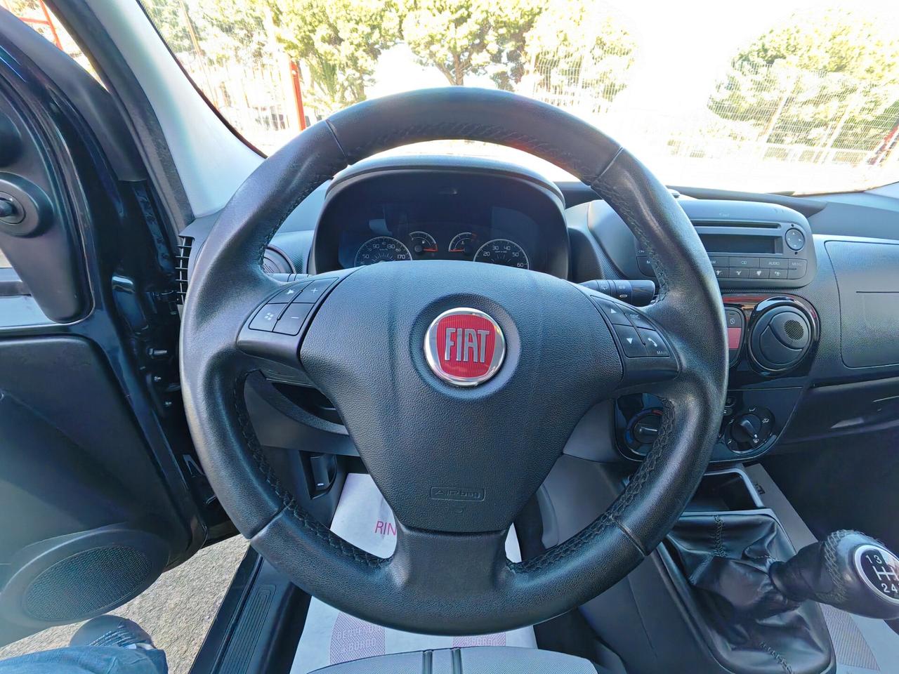 Fiat Qubo 1.3 diesel 06/2012 Cv75