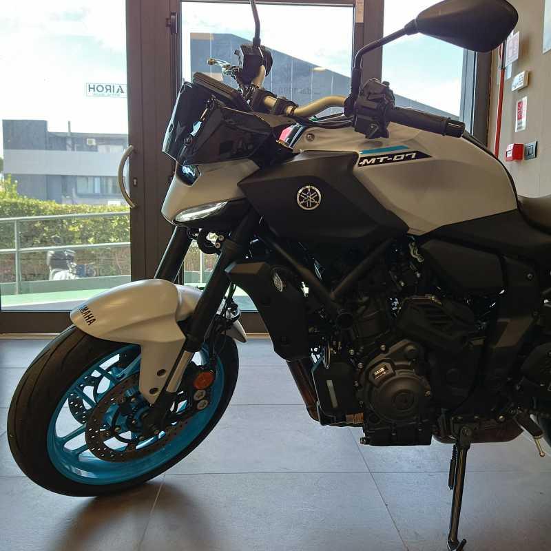 Yamaha MT-07 Y-AMT - 2025