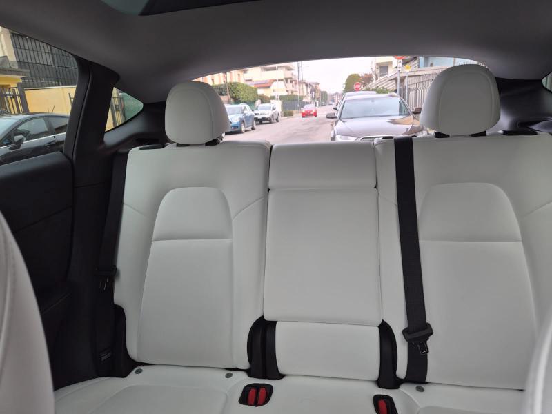 Tesla Model Y Long Range Dual Motor awd