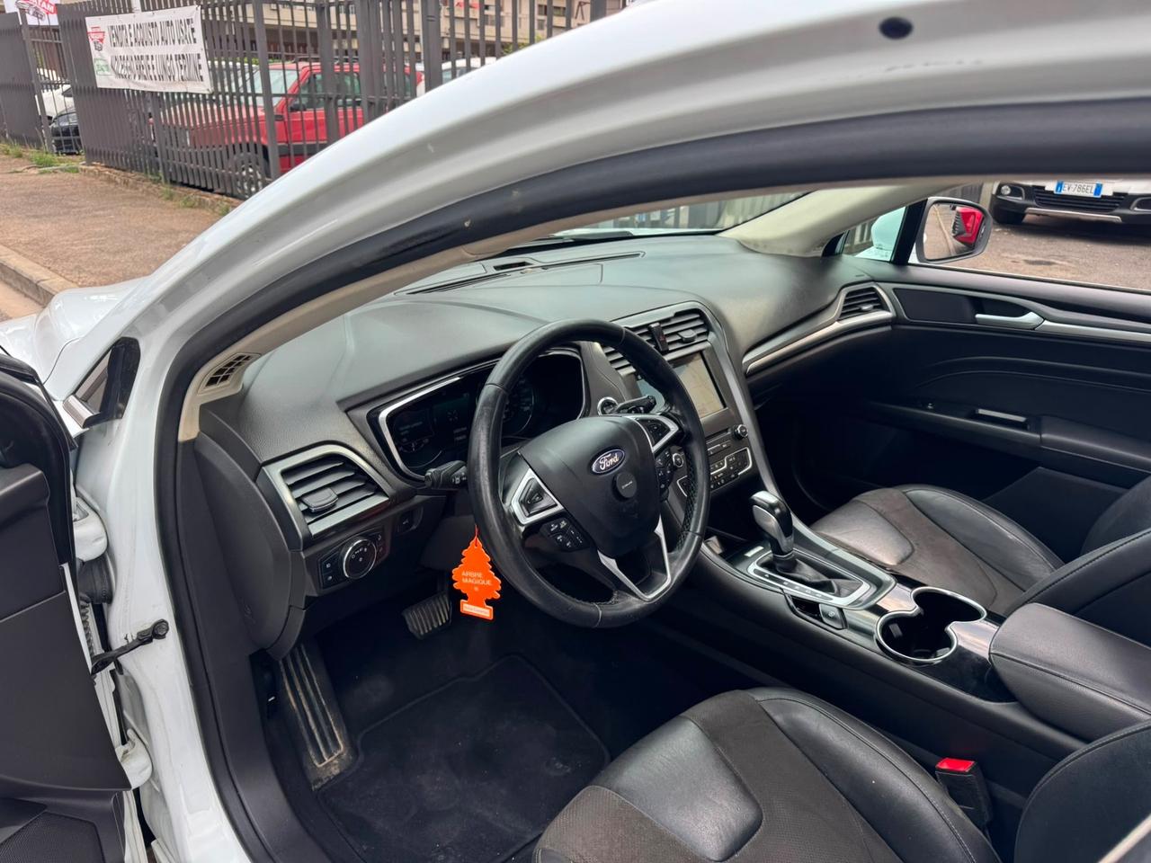 Ford Mondeo 2.0 TDCi Bi Turbo S&S Pow. SW ST-Line Business