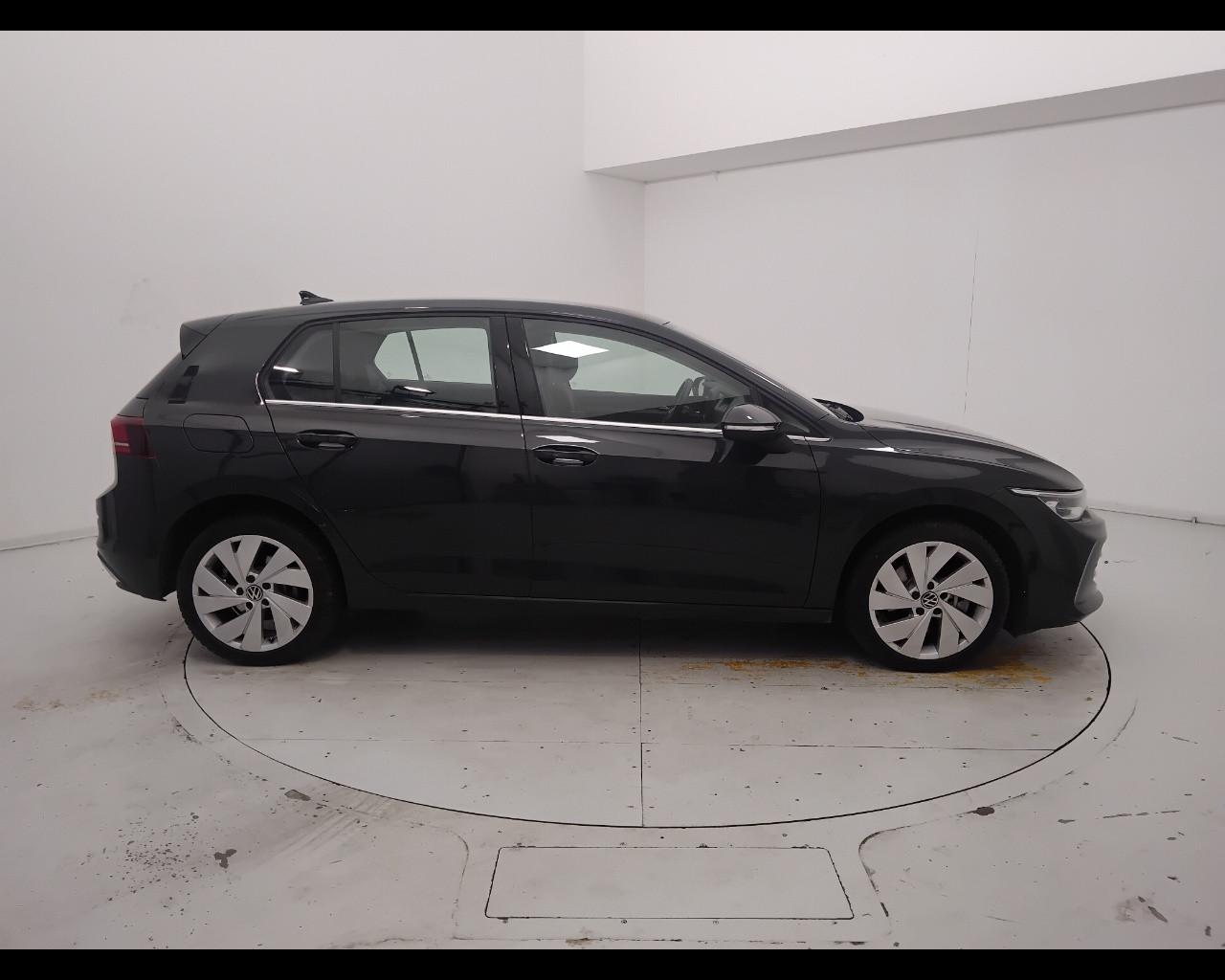 VOLKSWAGEN Golf VIII 2024 - Golf 1.5 tsi ehybrid Style 204cv dsg