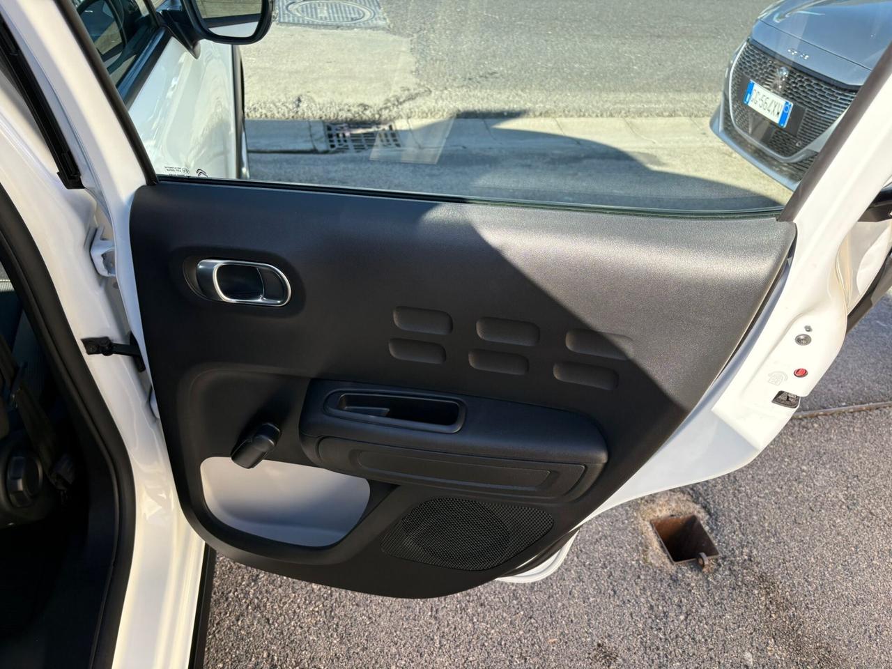 CITROEN C3 1.2 BENZINA 82 (CV) 2021
