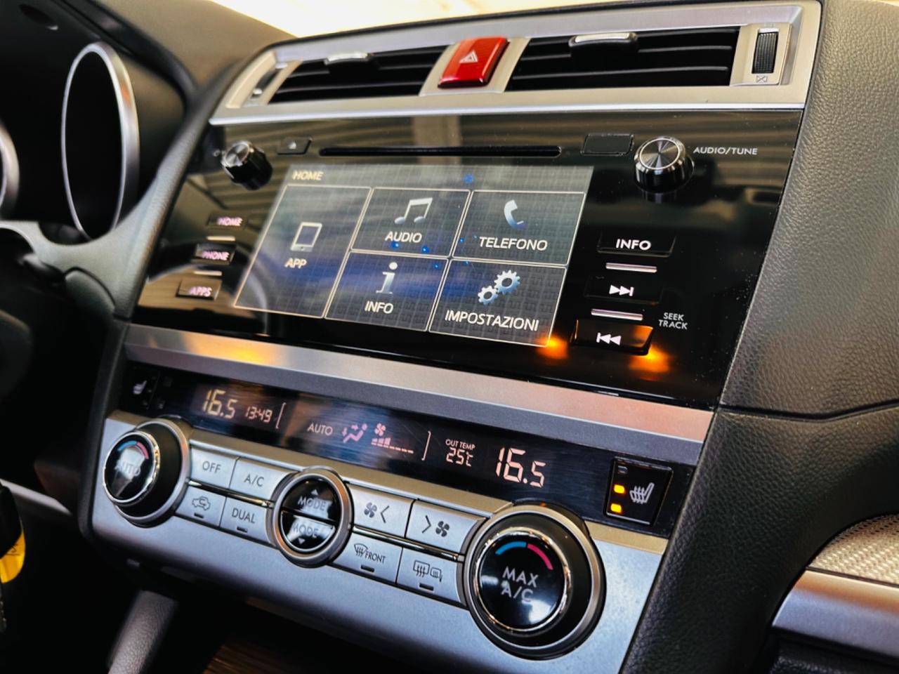 Subaru OUTBACK 2.0d-S Lineartronic Unlimited