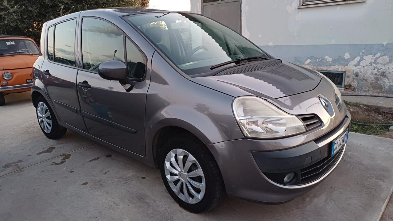 Renault Modus 1.2 16V Dynamique 2009