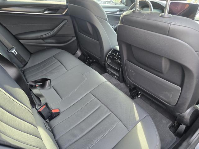 BMW 520 d 48V xDrive Touring Luxury