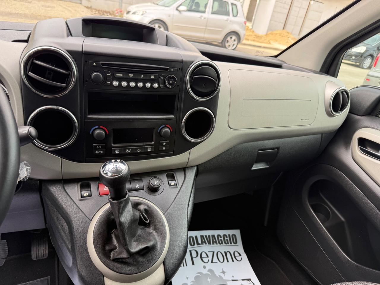Peugeot Partner Tepee 1.6 Benzina 120CV Outdoor