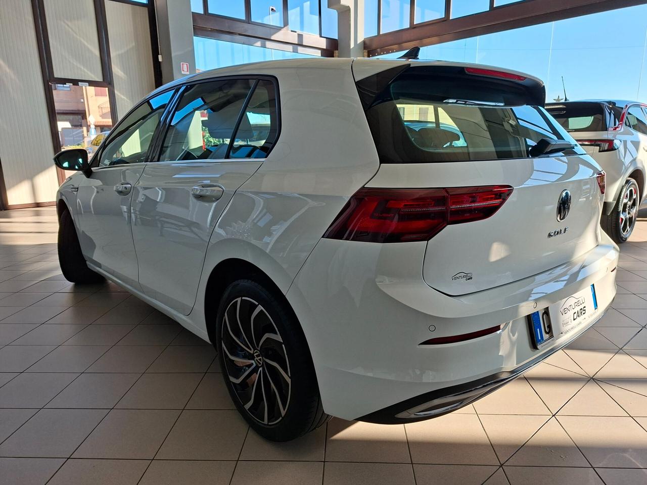 Volkswagen Golf 2.0 TDI DSG Style 116CV 5P