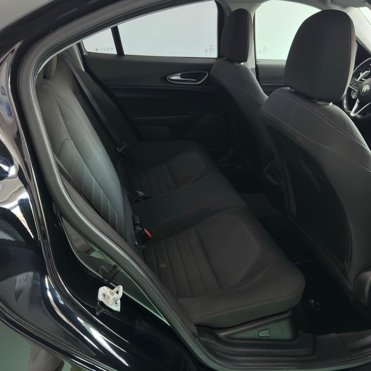 Alfa Romeo Giulia 2.2 Turbodiesel 150 CV AT8 Super