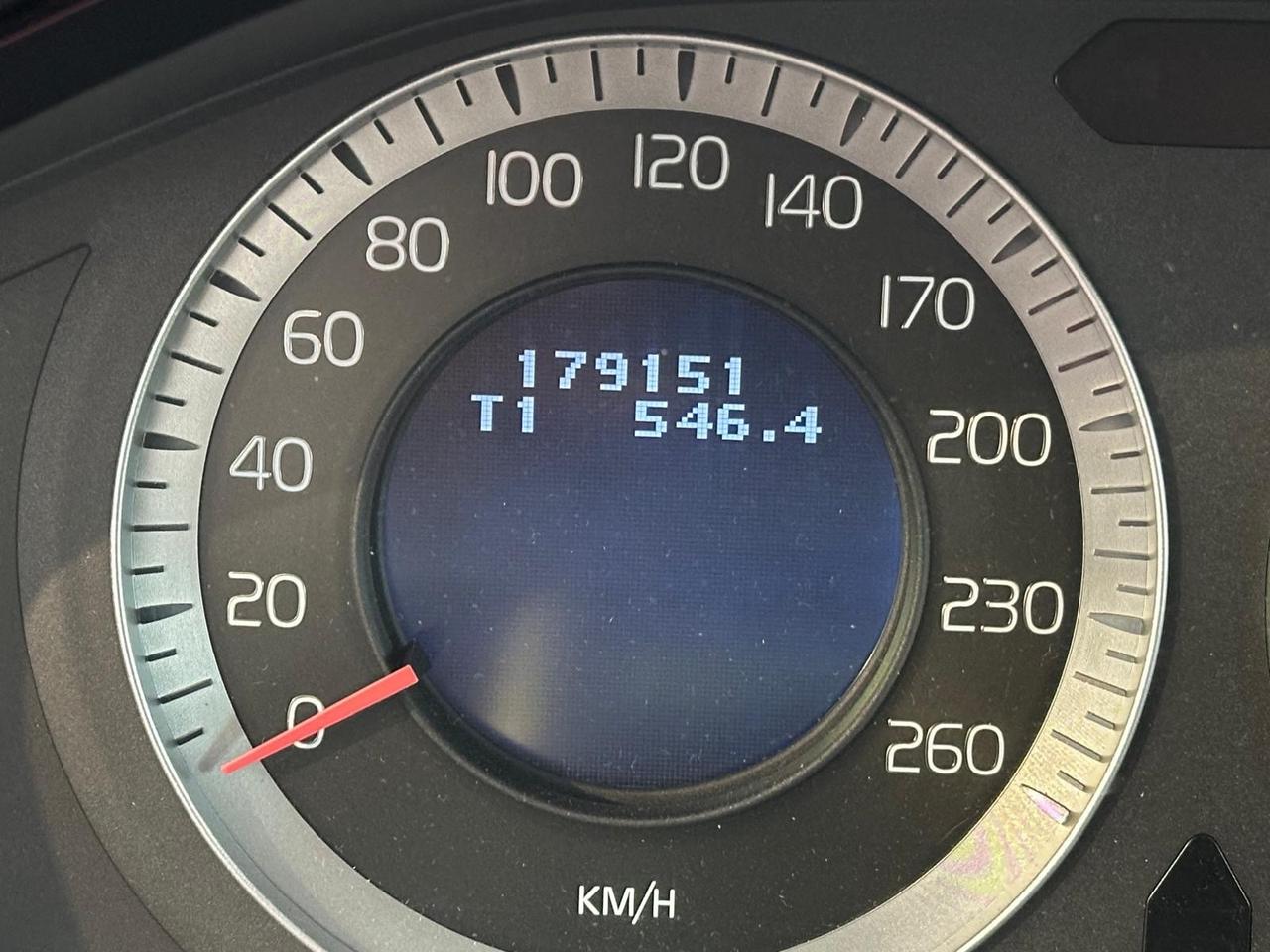 Volvo XC 60 XC60 D5 AWD Geartronic Momentum