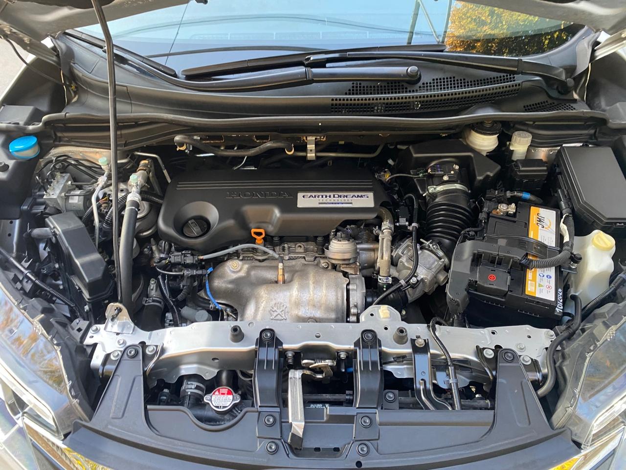 Honda CR-V 1.6 i-DTEC Elegance + Connect 2WD NEOPATENTATI!!!