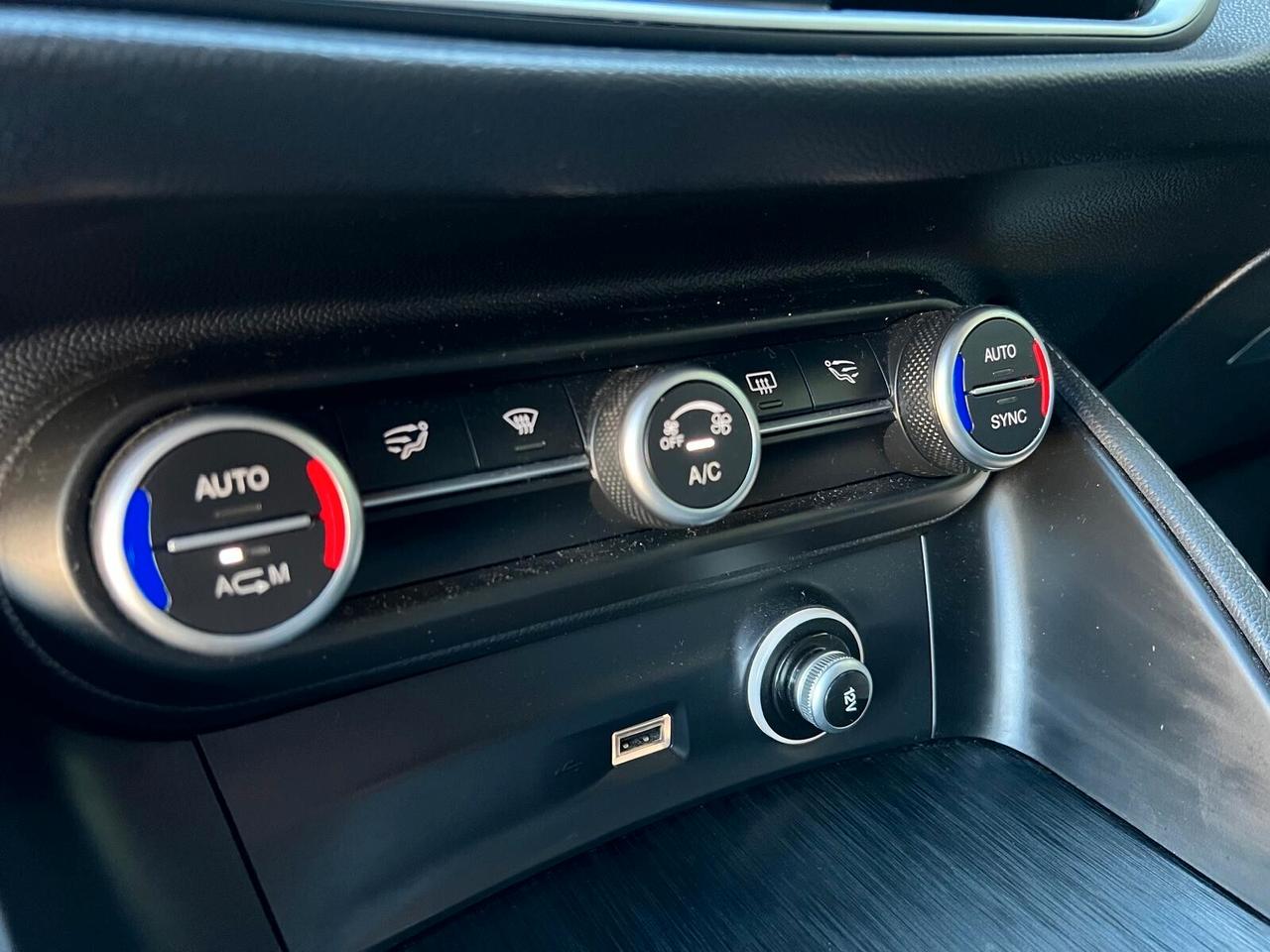 Alfa Romeo Stelvio 2.2 Turbodiesel 190 CV AT8 Q4