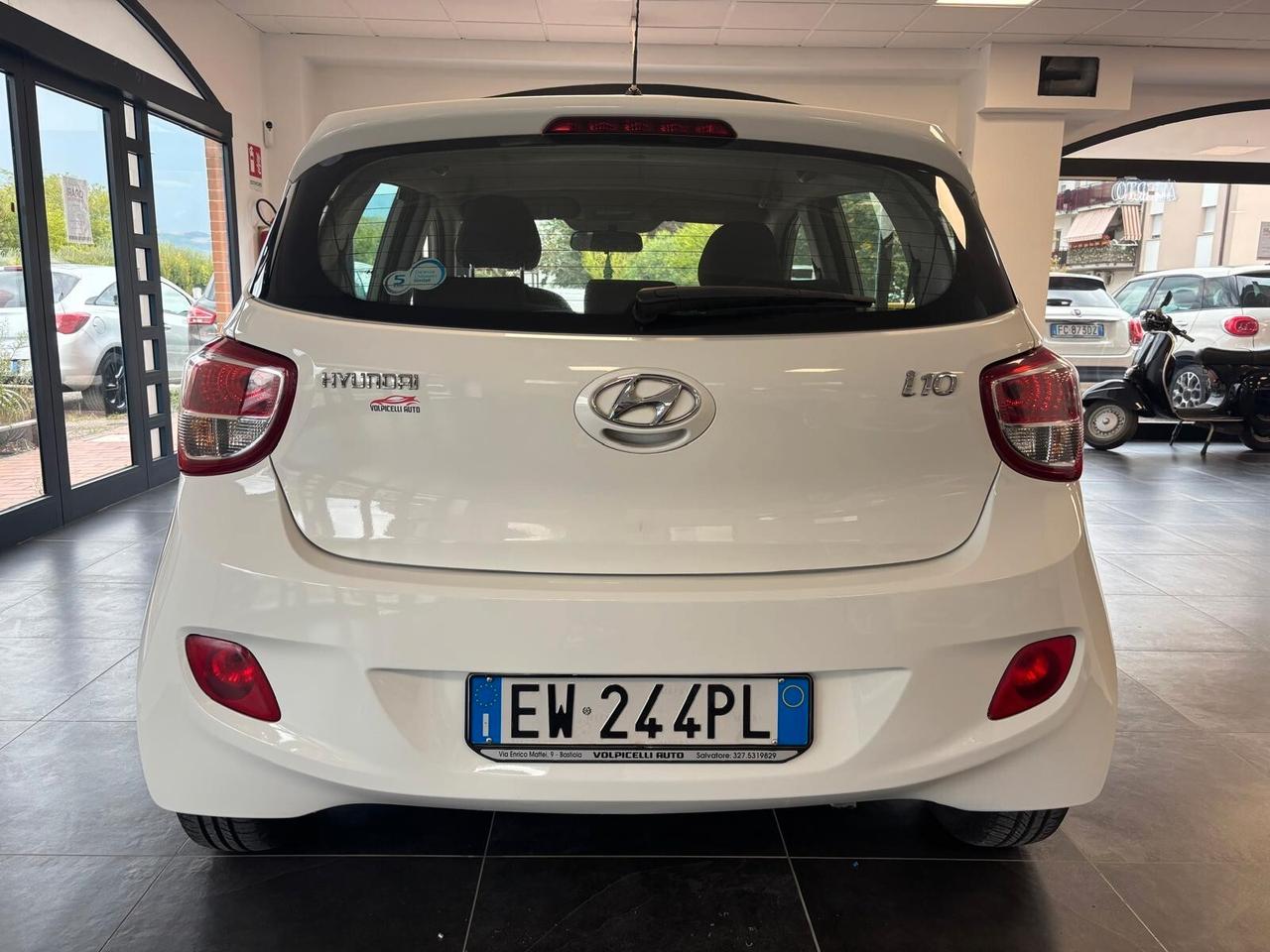 HYUNDAI I10 ANNO 2014 BZ 1.0 ADATTA NEOPATENTATI KM 100 MILA