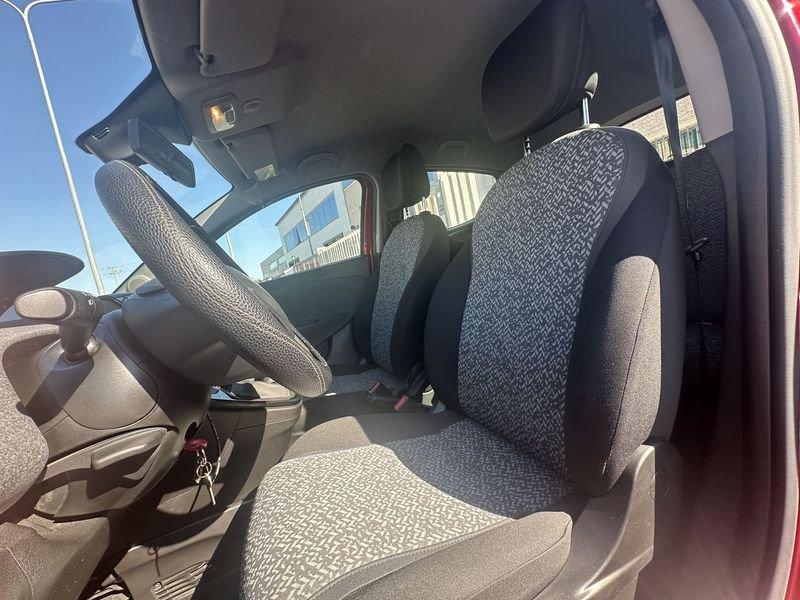 Lancia Ypsilon Ypsilon 1.0 firefly hybrid Silver Plus s&s 70cv