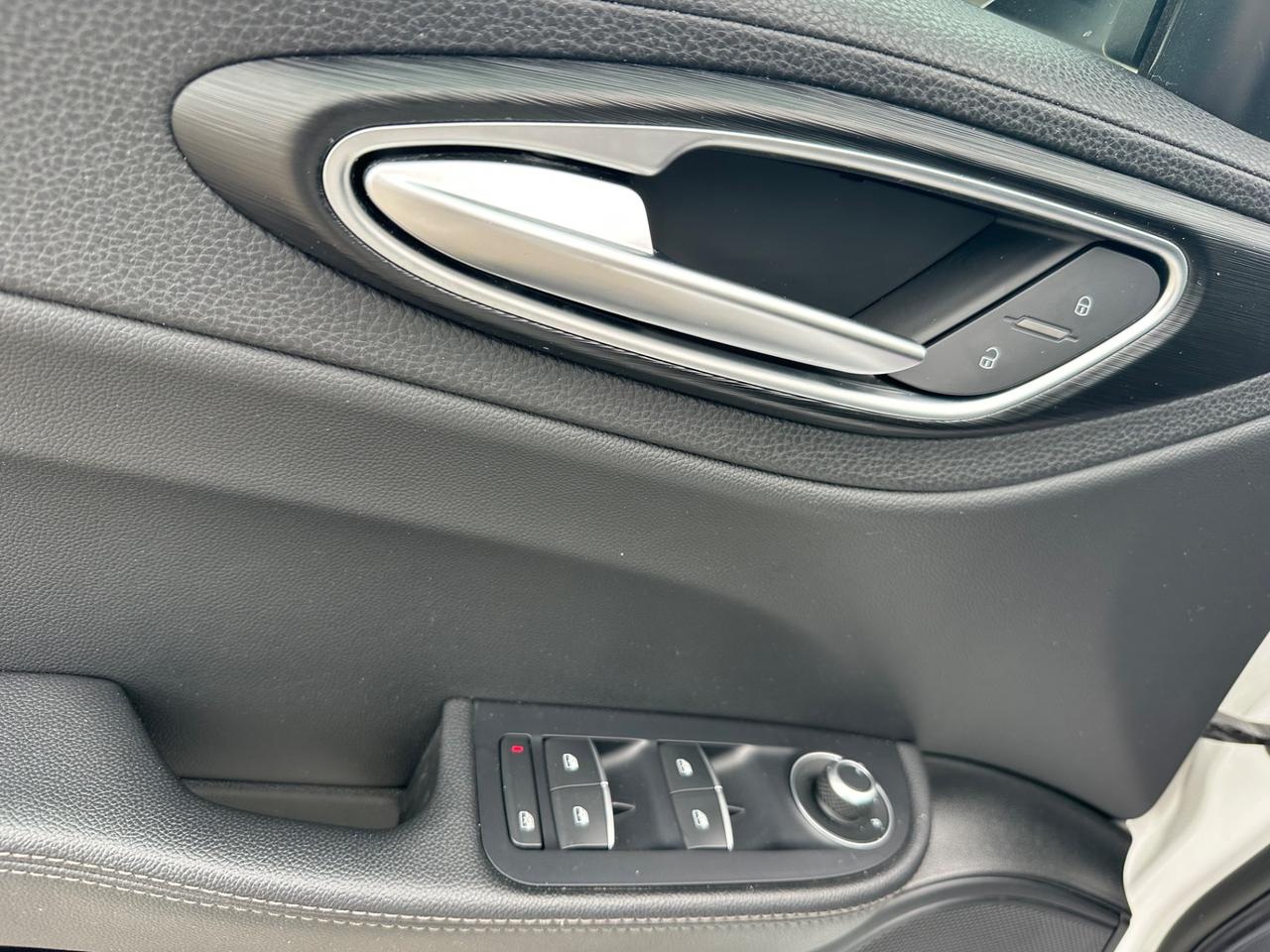 Alfa Romeo Giulia 2017 2.2 150 CV Launch Edition