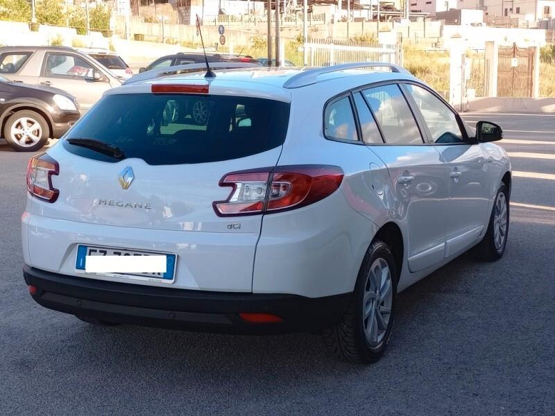 Renault Mégane 1.5 dCi 110CV SporTour Limited