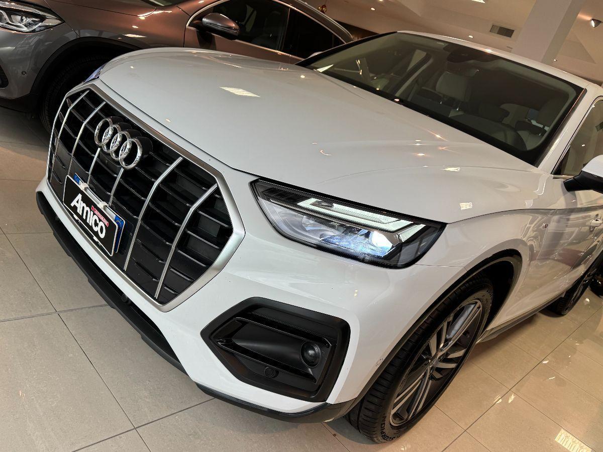AUDI Q5 Sportback SPB TDI Pelle Cerchi 20 Luci ambient