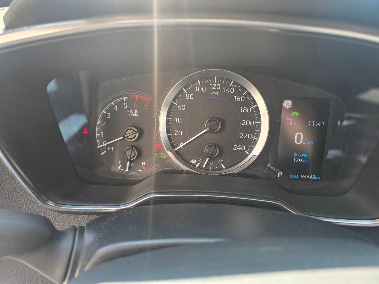 Toyota Corolla Touring Sports 1.8 Hybrid Business Tech