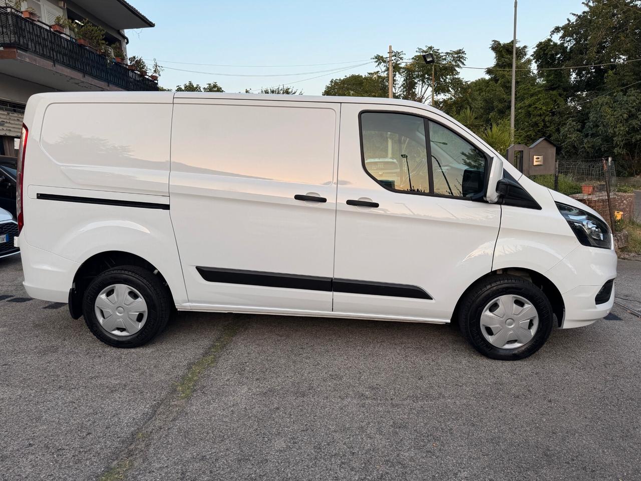 Ford Transit Custom 280 2.0 TDCi PC Furgone Trend