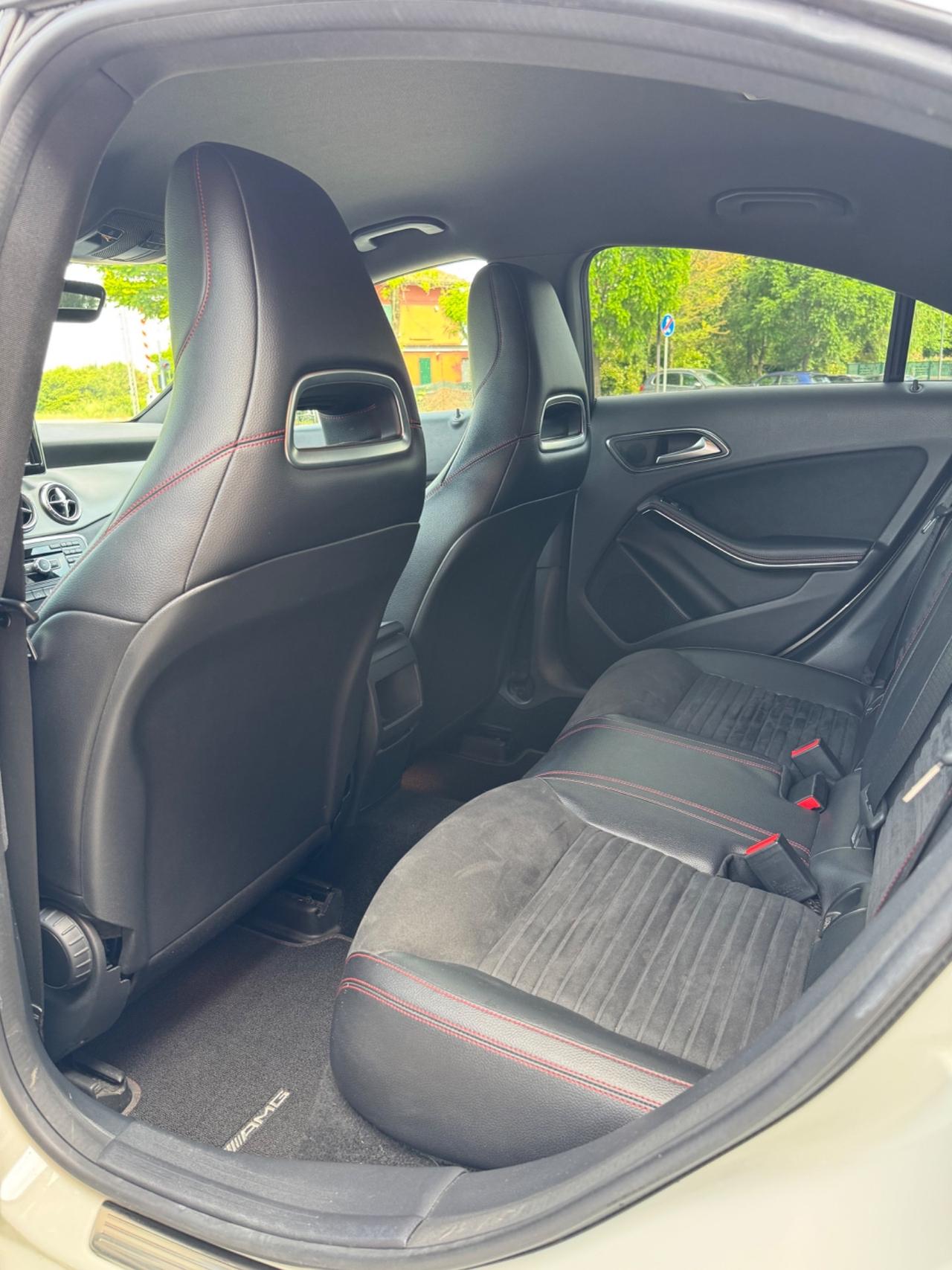 Mercedes-benz CLA 220 CDI Premium Amg