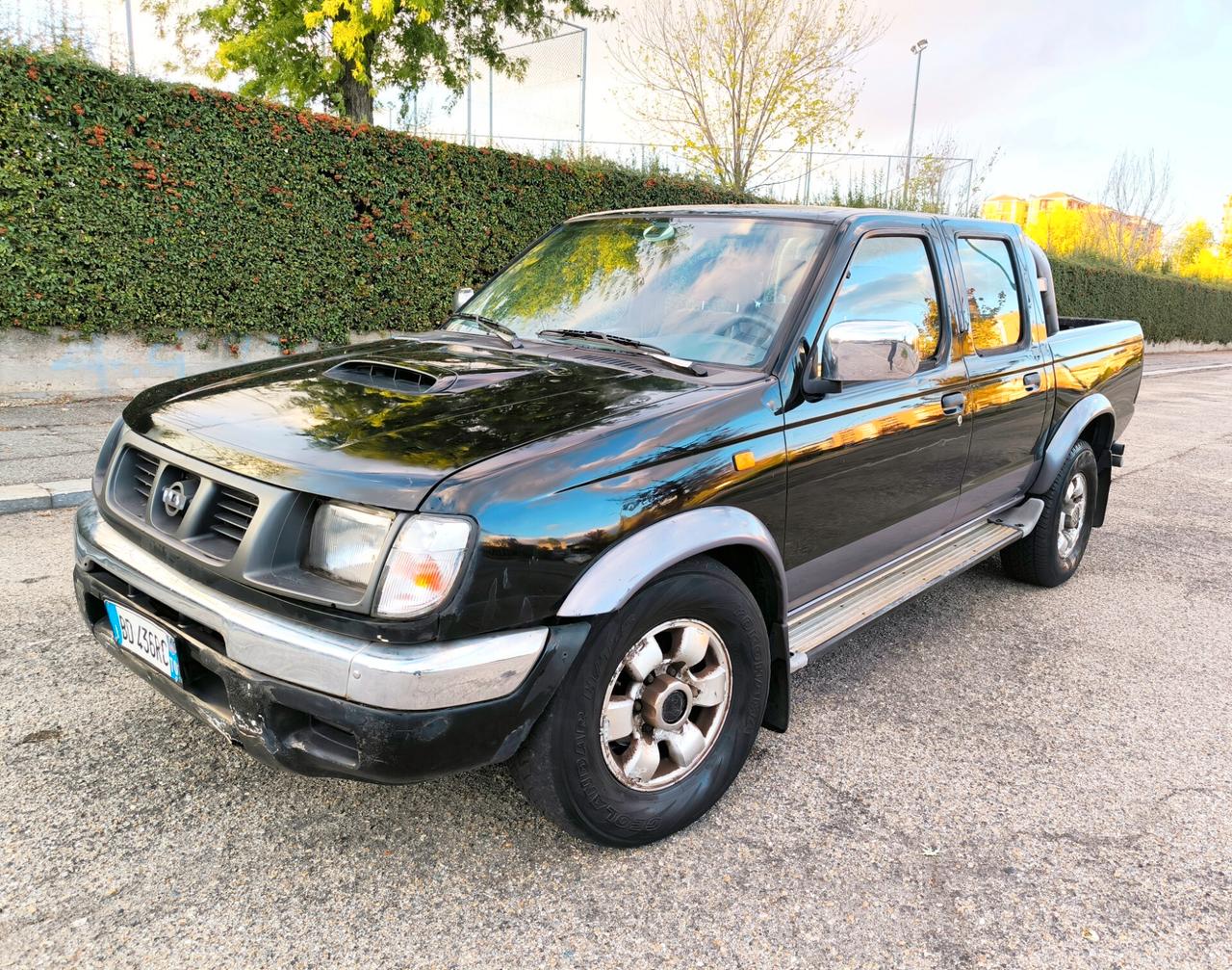 Nissan Pick Up 2.5 TD 4 porte Double Cab Navara