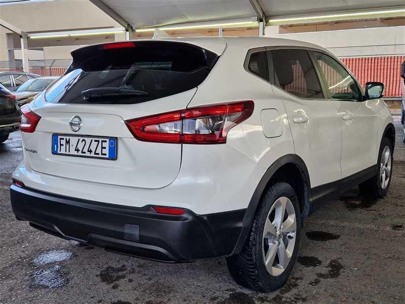 NISSAN QASHQAI 1.5 dCi 110 Business