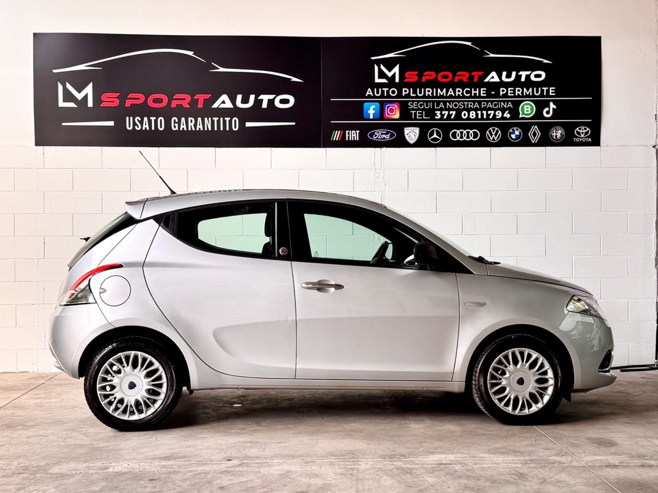 Lancia Ypsilon 1.2 69 CV 5 porte GPL Ecochic Platinum